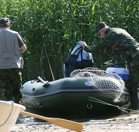 Ekenas Summer & Camping ホテル *